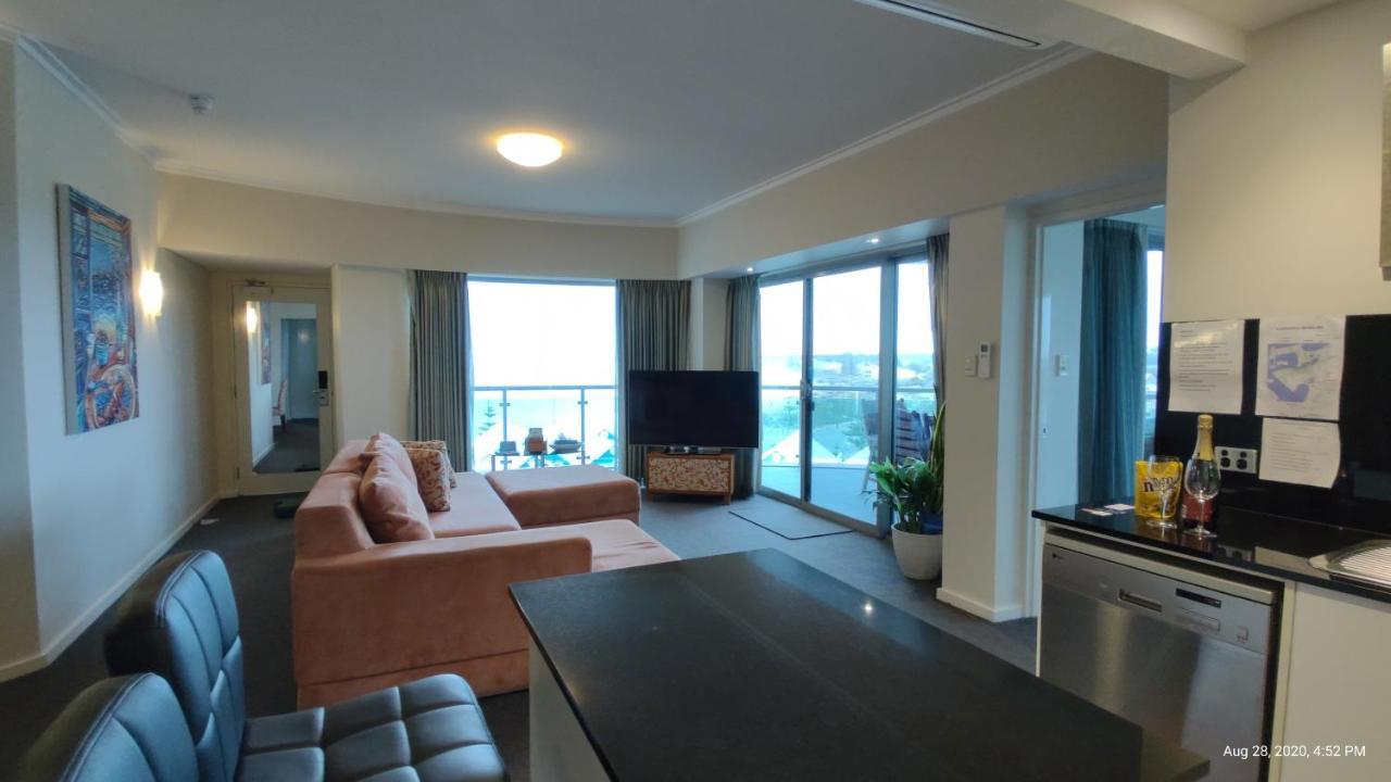 A 406 Fantastic Ocean Beach And Marina View Apt - Mandurah Apartment Exterior photo