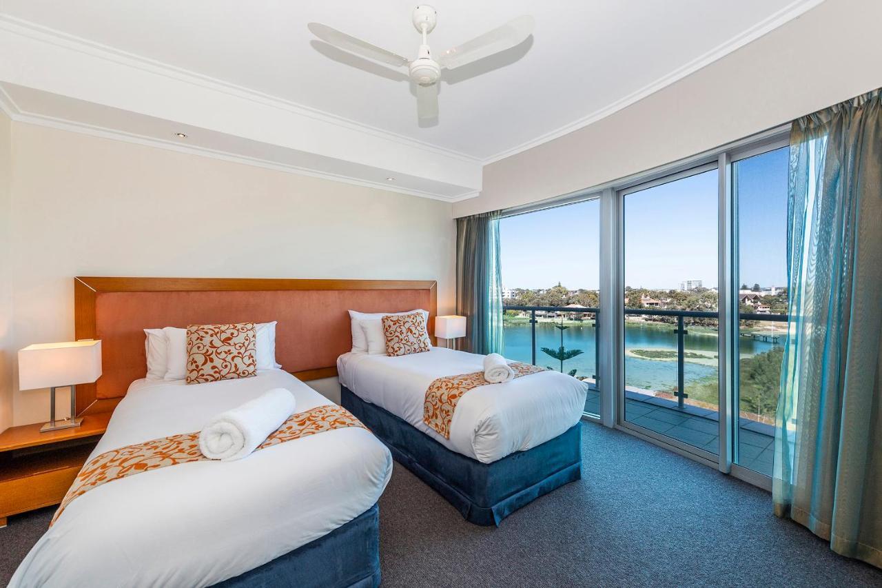 A 406 Fantastic Ocean Beach And Marina View Apt - Mandurah Apartment Exterior photo