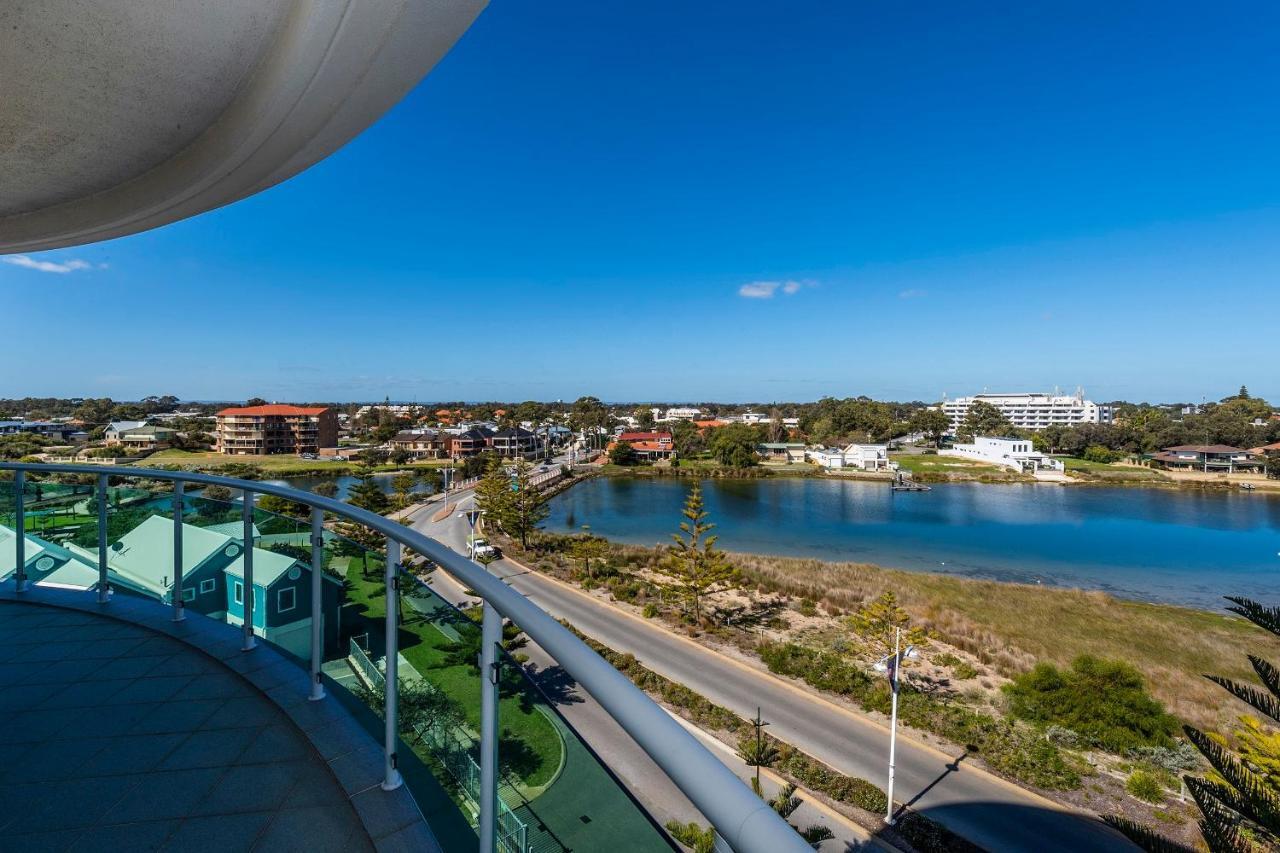 A 406 Fantastic Ocean Beach And Marina View Apt - Mandurah Apartment Exterior photo