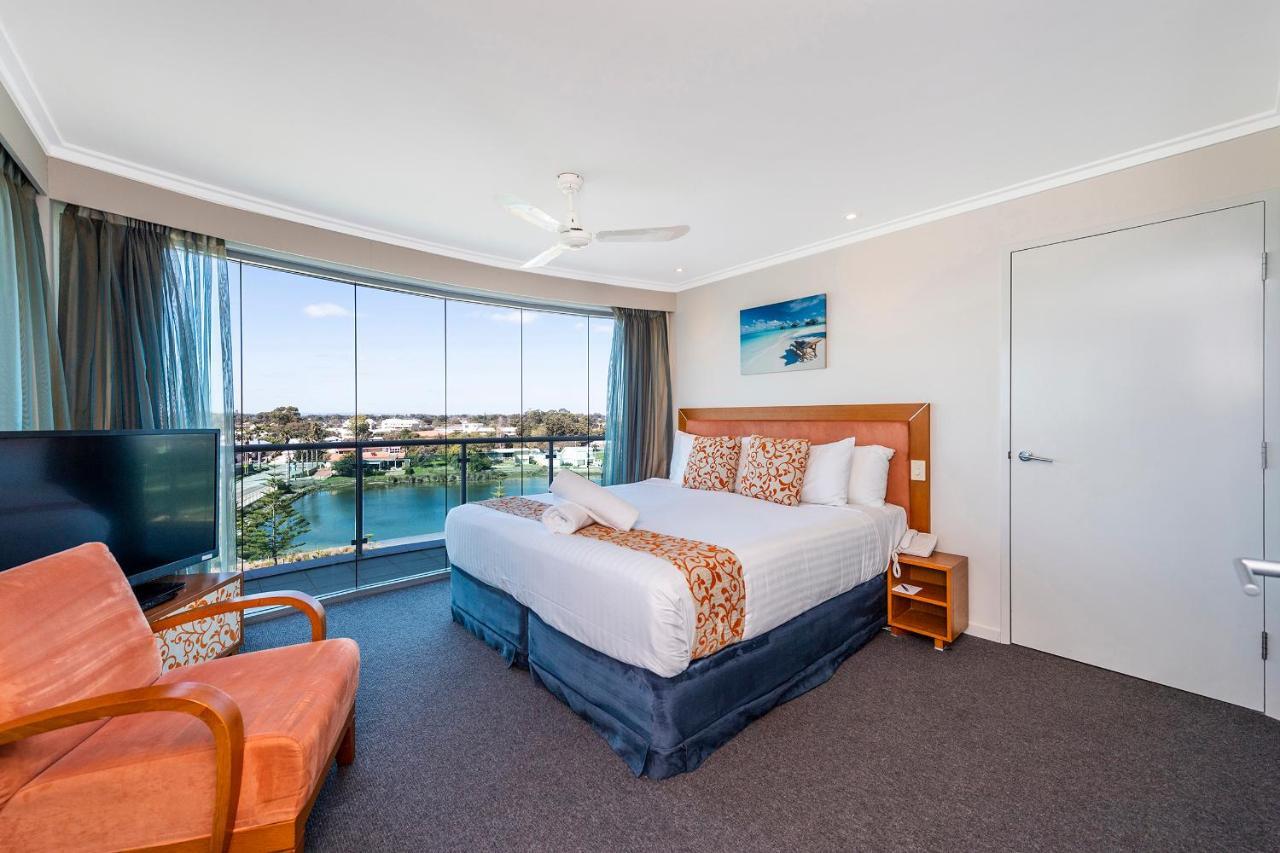 A 406 Fantastic Ocean Beach And Marina View Apt - Mandurah Apartment Exterior photo